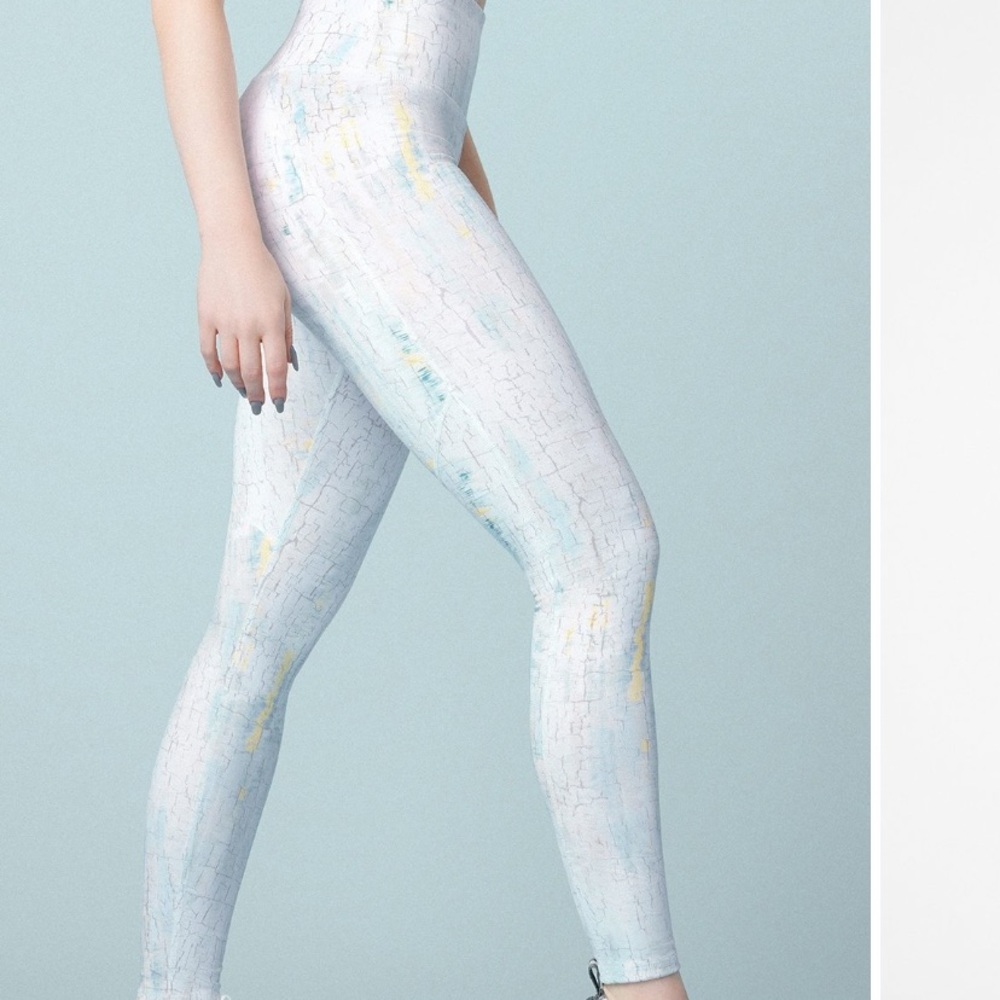 Fabletics Define High-Waisted Krackle Leggings - image 3